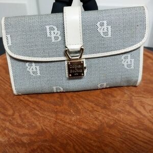 Vintage Signature Leather Trim Dooney and Bourke Wallet
